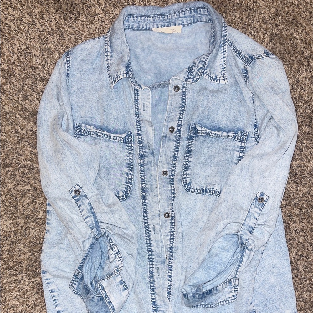 Doe & Rae Light Blue Button Down Shirt